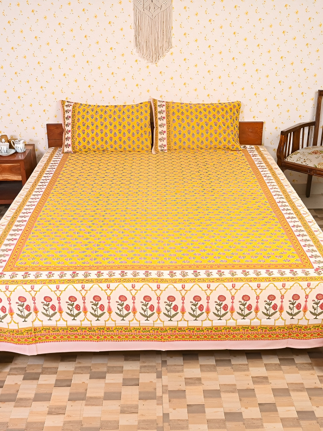 

Ethnic Rajasthan Yellow & Green Floral Cotton 140 TC Queen Bedsheet With 2 Pillow Covers