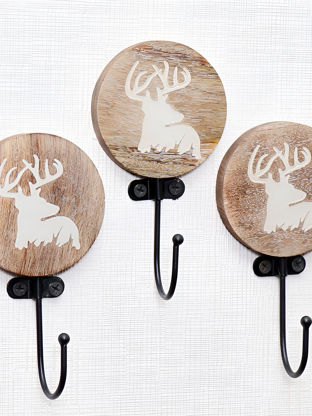 

Indianshelf 3-Pcs Brown Reindeer Design Wooden Wall Hooks