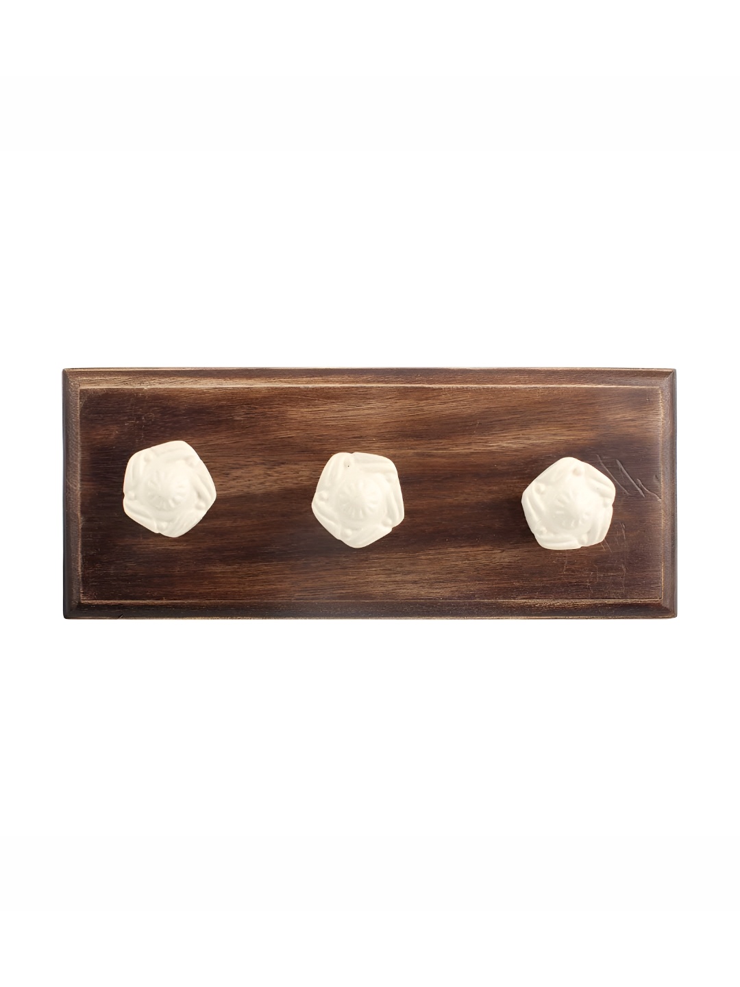 

Indianshelf Cream Wooden Wall Hooks Key Holder