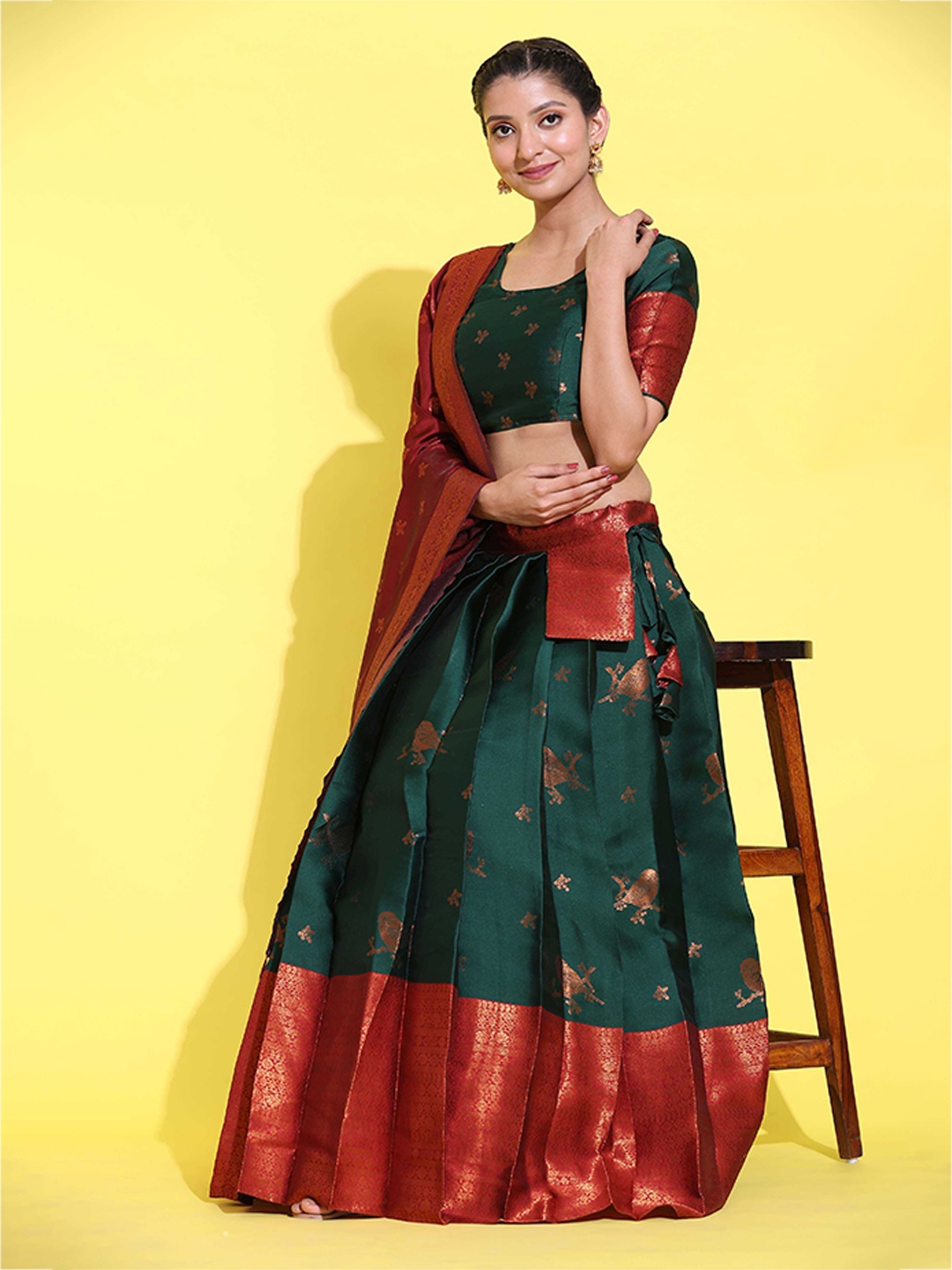 

Fabcartz Woven Design Semi-Stitched Lehenga & Unstitched Blouse With Dupatta, Green