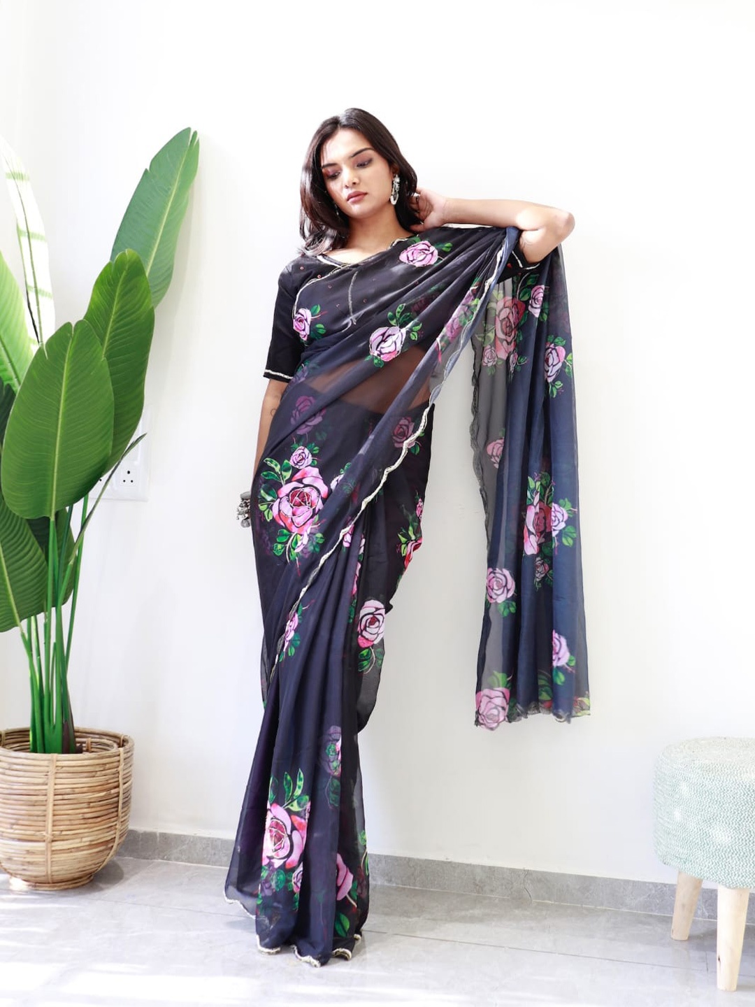 

HERE&NOW Floral Printed Zardozi Organza Designer Saree, Black