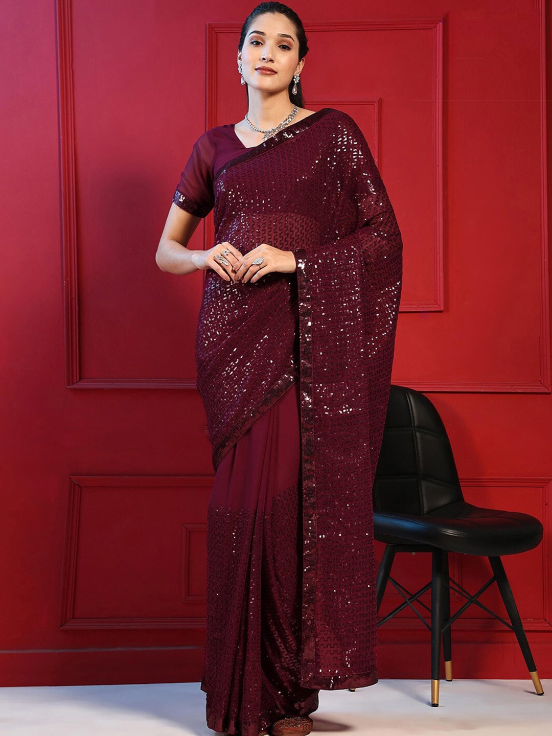 

Mitera Embellished Sequinned Saree, Magenta
