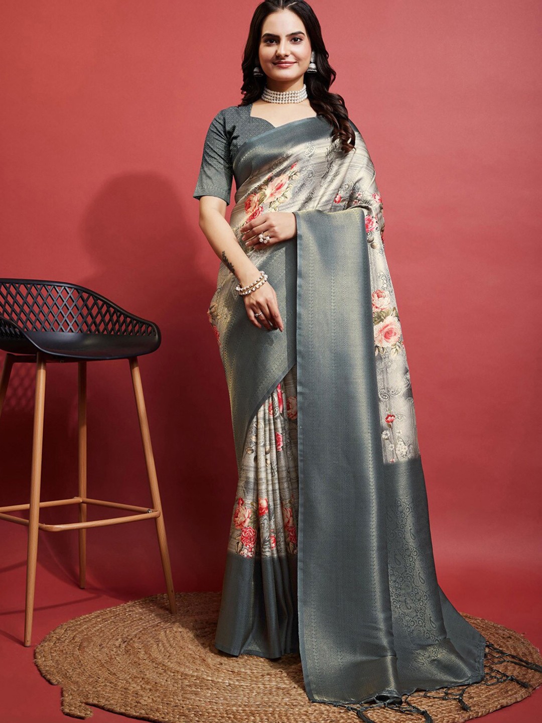 

Mitera Floral Printed Banarasi Saree, Grey