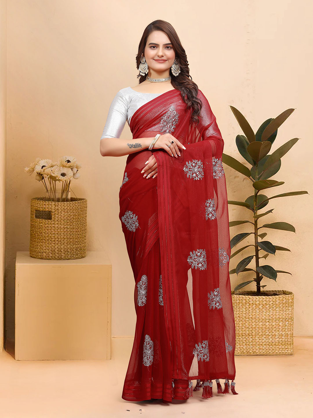 

Celeb Styles Ethnic Motifs Embroidered Saree, Red