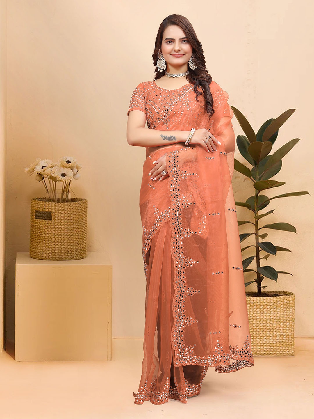 

Celeb Styles Ethnic Motifs Embroidered Saree, Peach