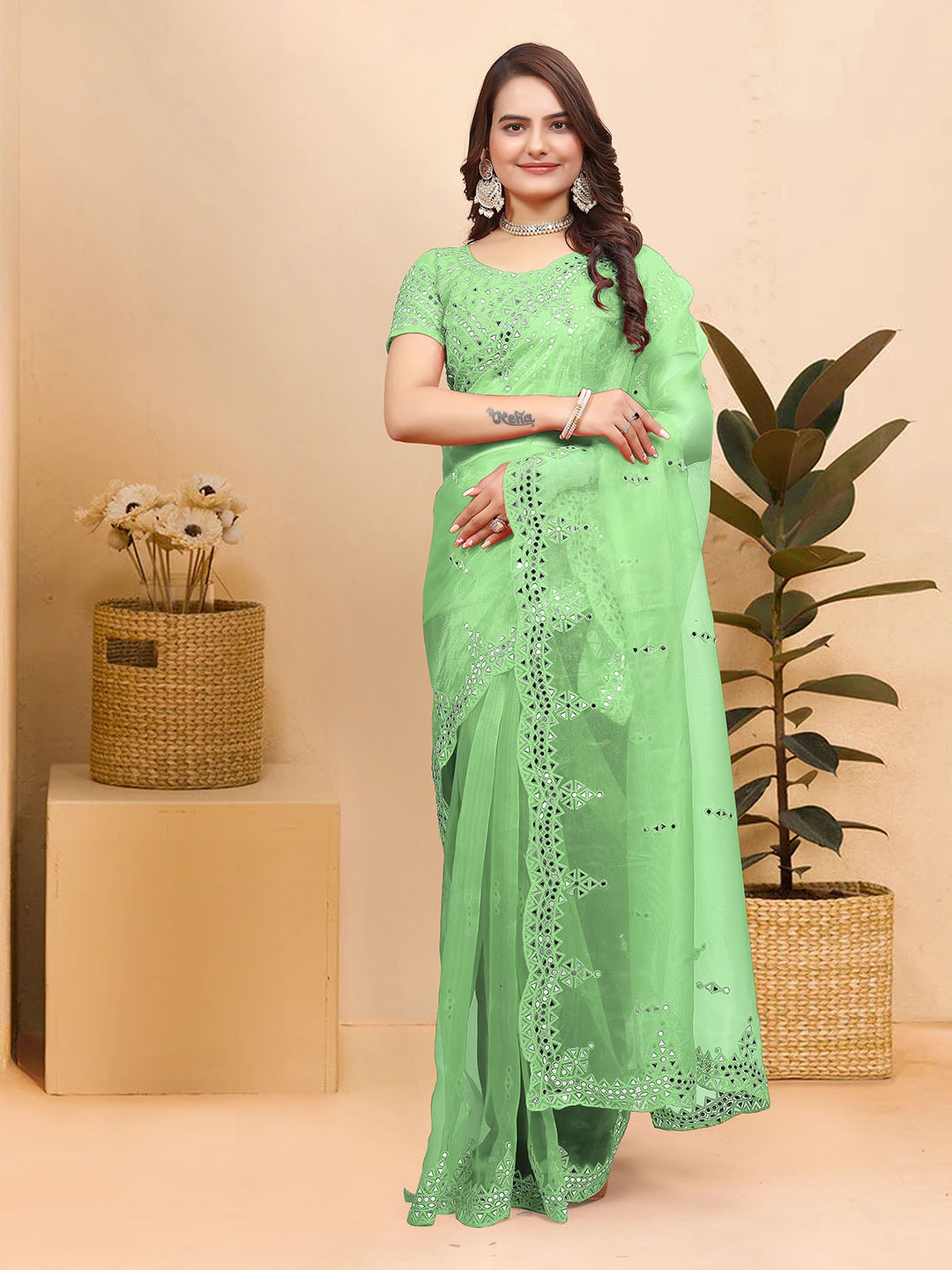 

Celeb Styles Ethnic Motifs Mirror Work Organza Saree, Green
