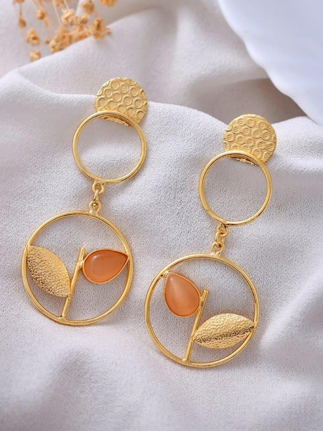 

VOJ Oval Drop Earrings, Gold