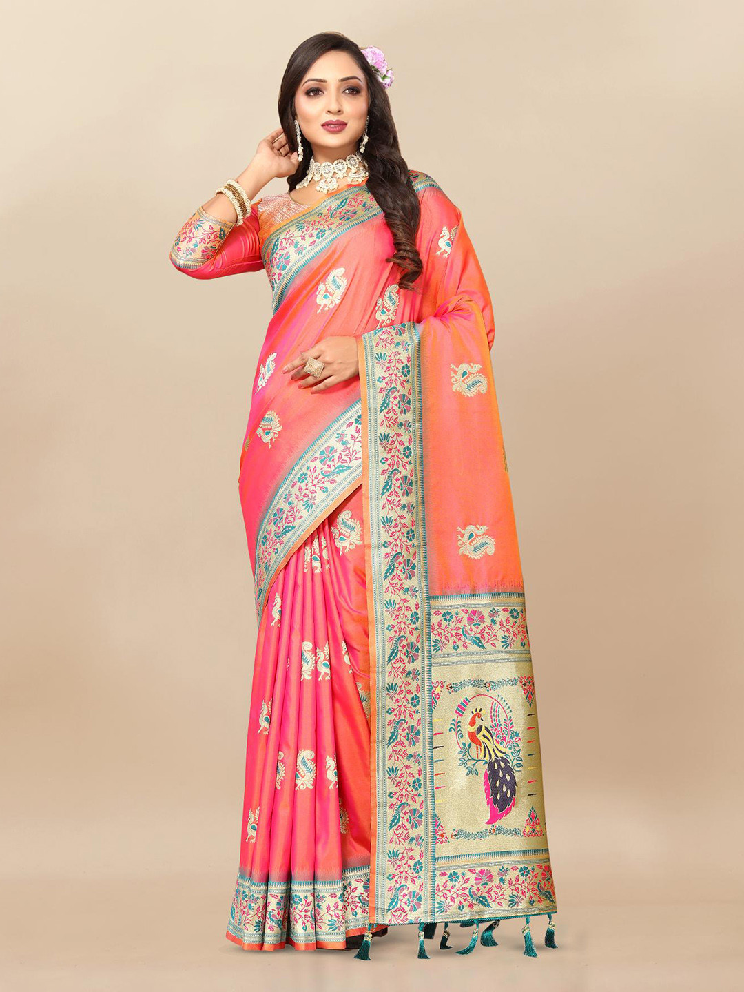 

PATIALAPICKS Woven Design Zari Pure Silk Paithani Saree, Peach