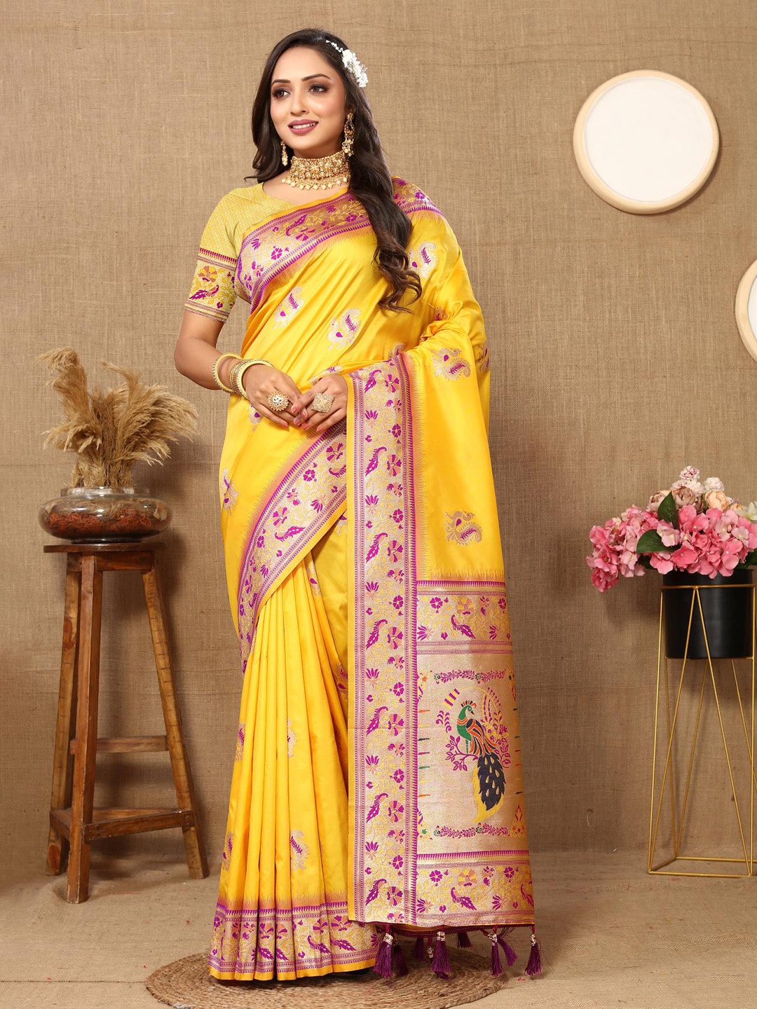 

PATIALAPICKS Woven Design Zari Pure Silk Paithani Saree, Yellow