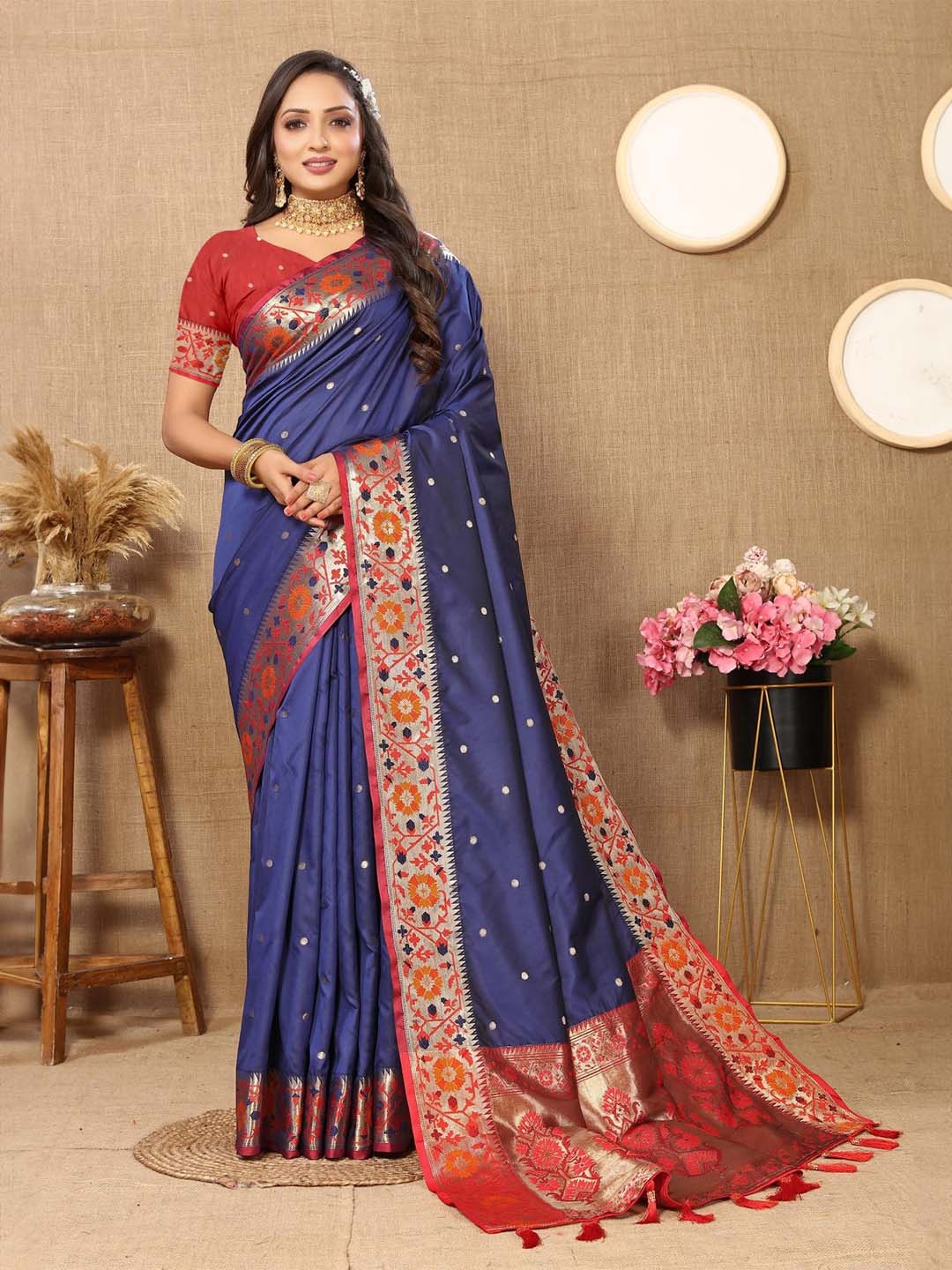 

PATIALAPICKS Ethnic Motifs Woven Design Zari Pure Silk Paithani Saree, Navy blue
