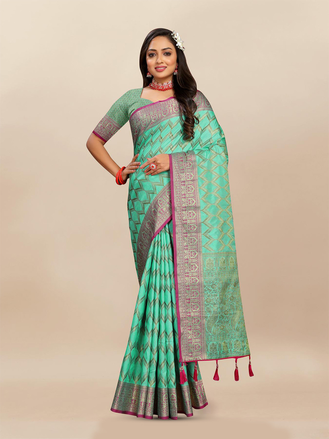 

PATIALAPICKS Ethnic Motifs Woven Design Zari Pure Silk Paithani Saree, Sea green