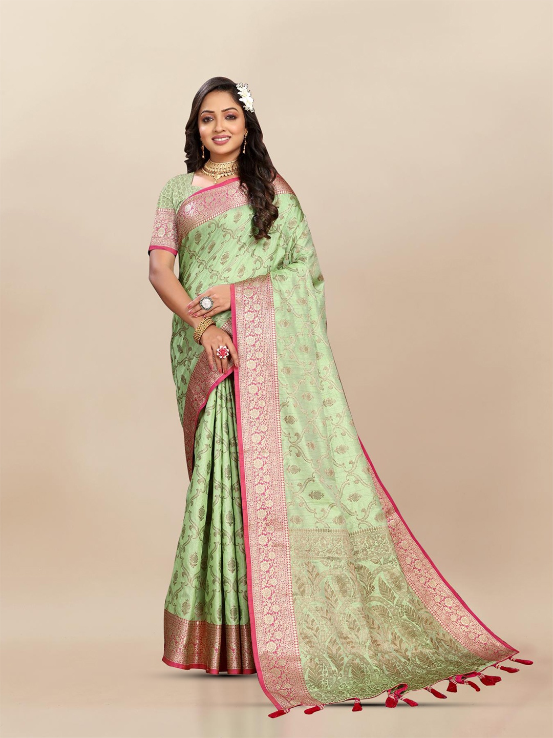 

PATIALAPICKS Ethnic Motifs Woven Design Zari Pure Silk Paithani Saree, Green