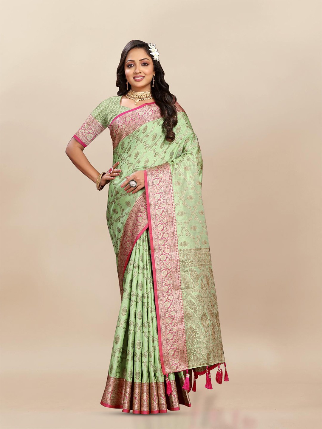 

PATIALAPICKS Ethnic Motifs Woven Design Zari Pure Silk Paithani Saree, Green