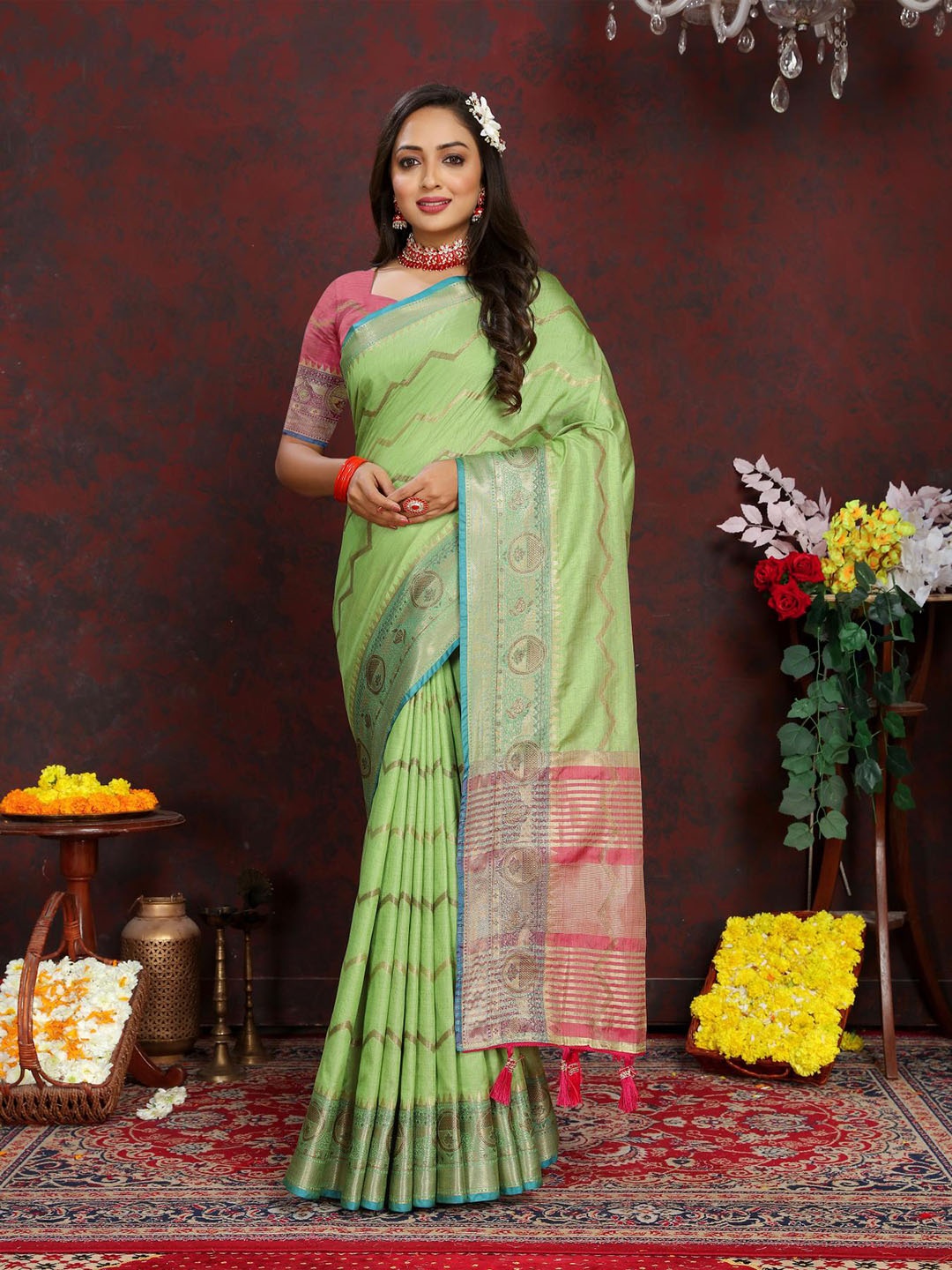 

PATIALAPICKS Striped Zari Pure Silk Saree, Green