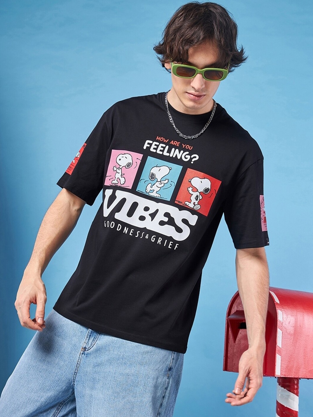 

Bewakoof Black Peanuts Printed Drop-Shoulder Sleeves Oversized Pure Cotton T-shirt