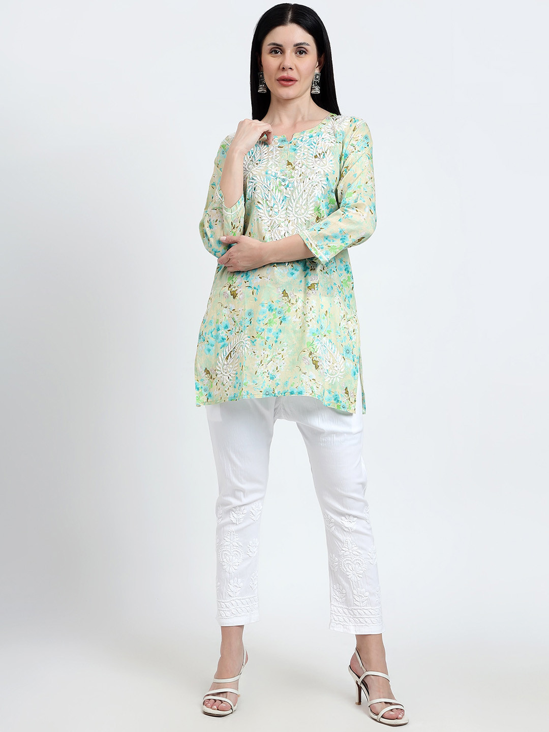 

Rosecloud Ethnic Motifs Embroidered Notch Neck Straight Kurti with Trousers, Green
