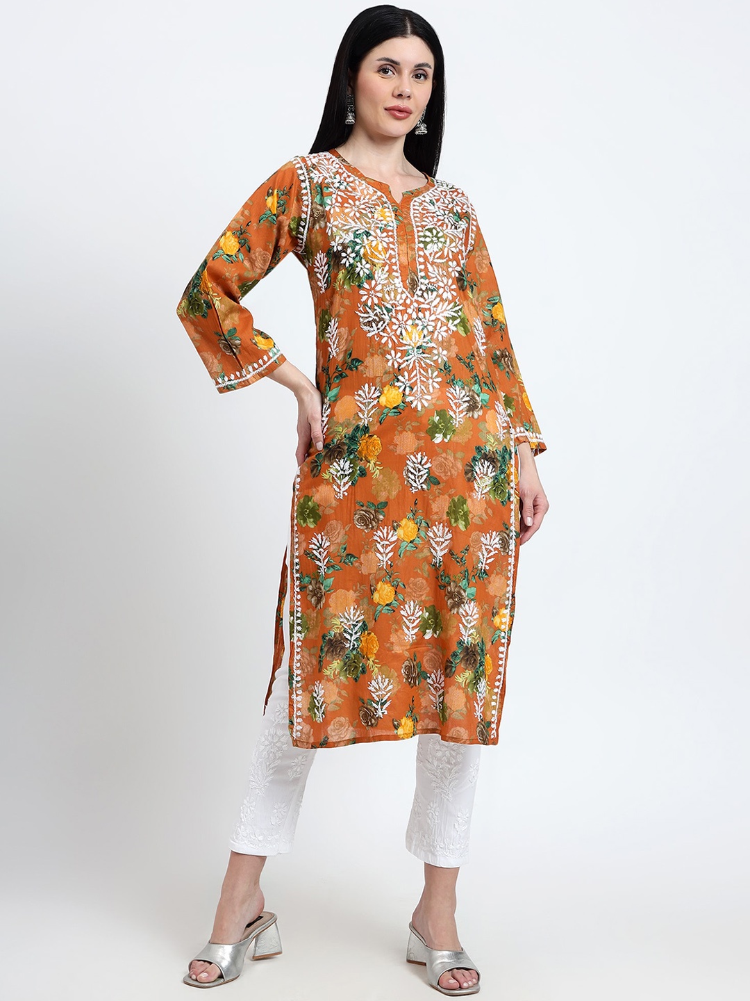 

Rosecloud Ethnic Motifs Embroidered Straight Kurta with Trousers, Brown