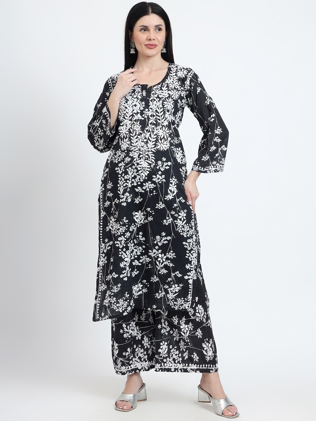 

Rosecloud Ethnic Motifs Embroidered Notch Neck Straight Chikankari Kurta With Palazzos, Black