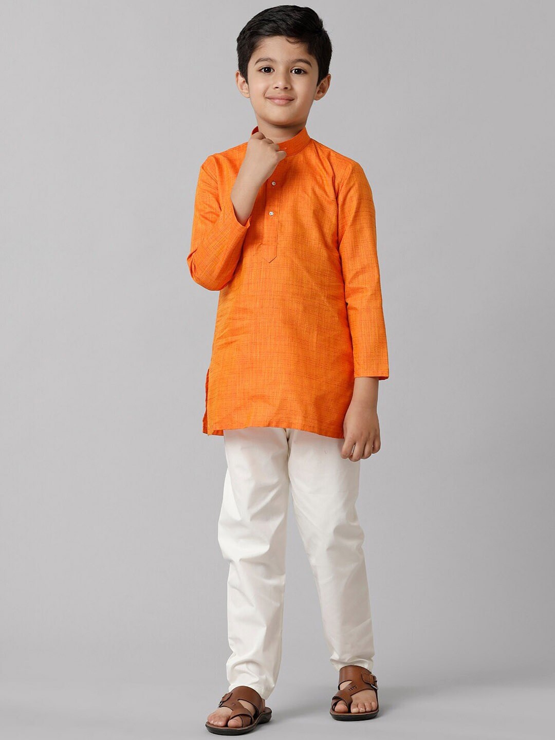 

Ramraj Boys Band Collar Long Sleeves Straight Kurta with Pyjamas, Orange