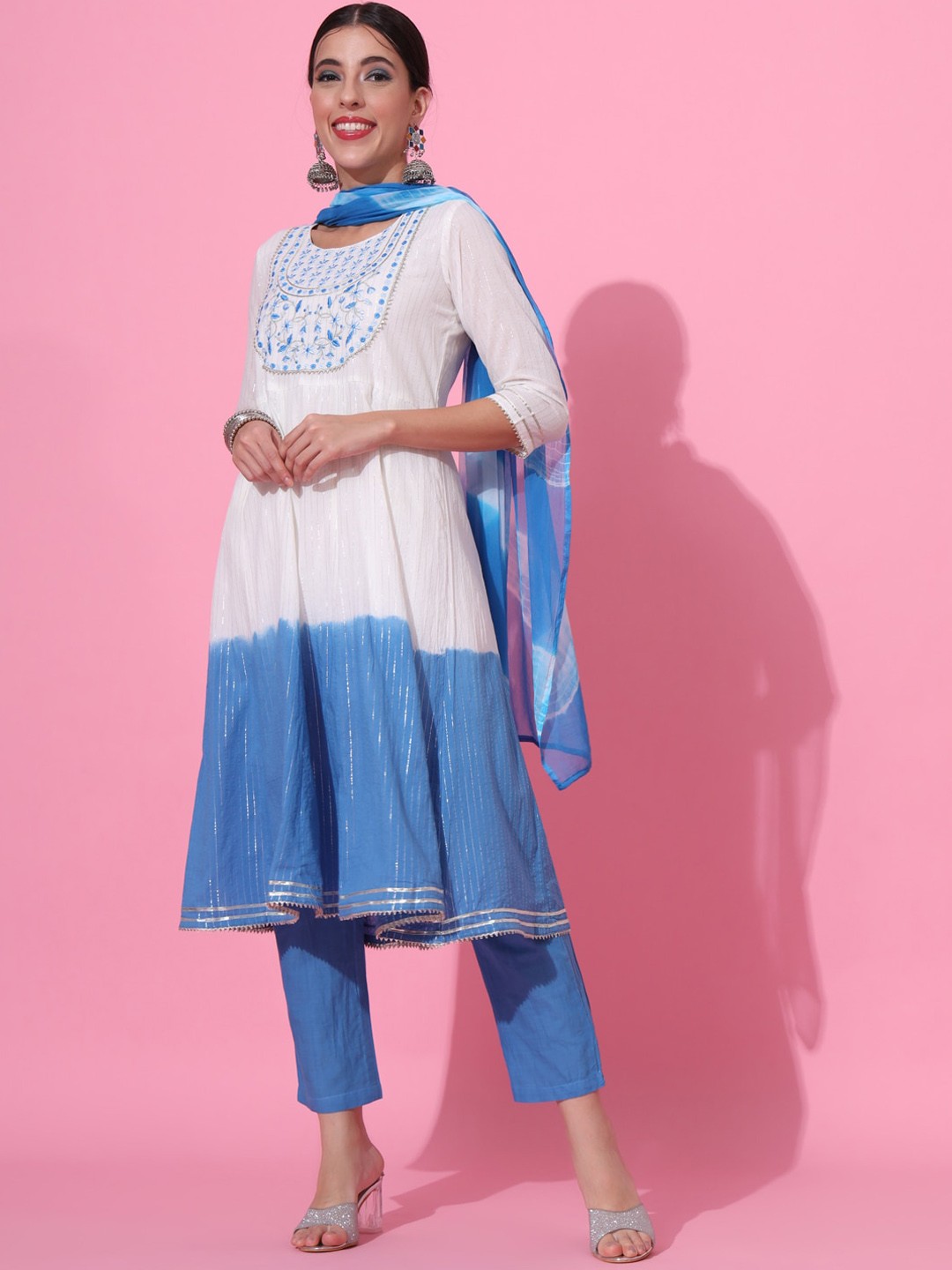 

GULABI LEAF Tie & Dye Embroidred Pure Cotton Anarkali Kurta With Trouser & Dupatta, Blue