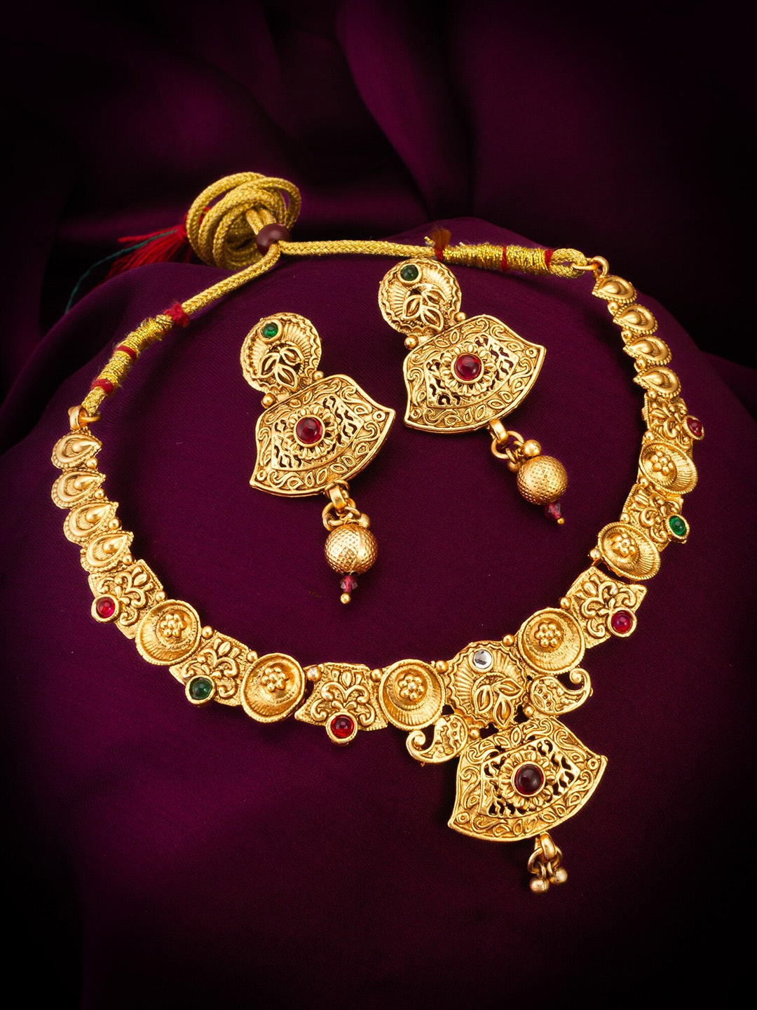 

aadita Gold-Plated Stone-Studded Jewellery Set