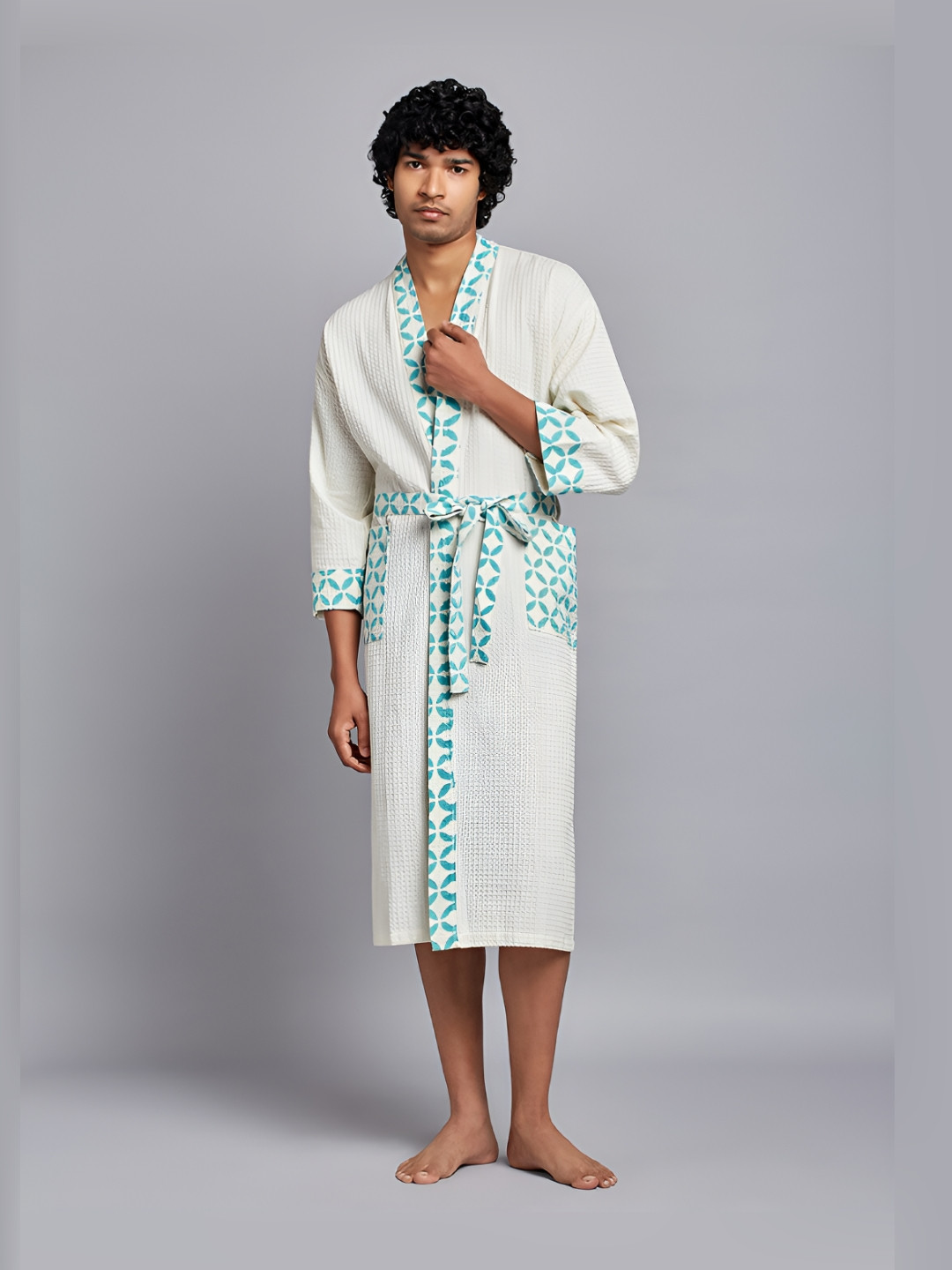 

India Circus by Krsnaa Mehta Unisex Printed Cotton Pamper Symphony Bath Robe, Blue
