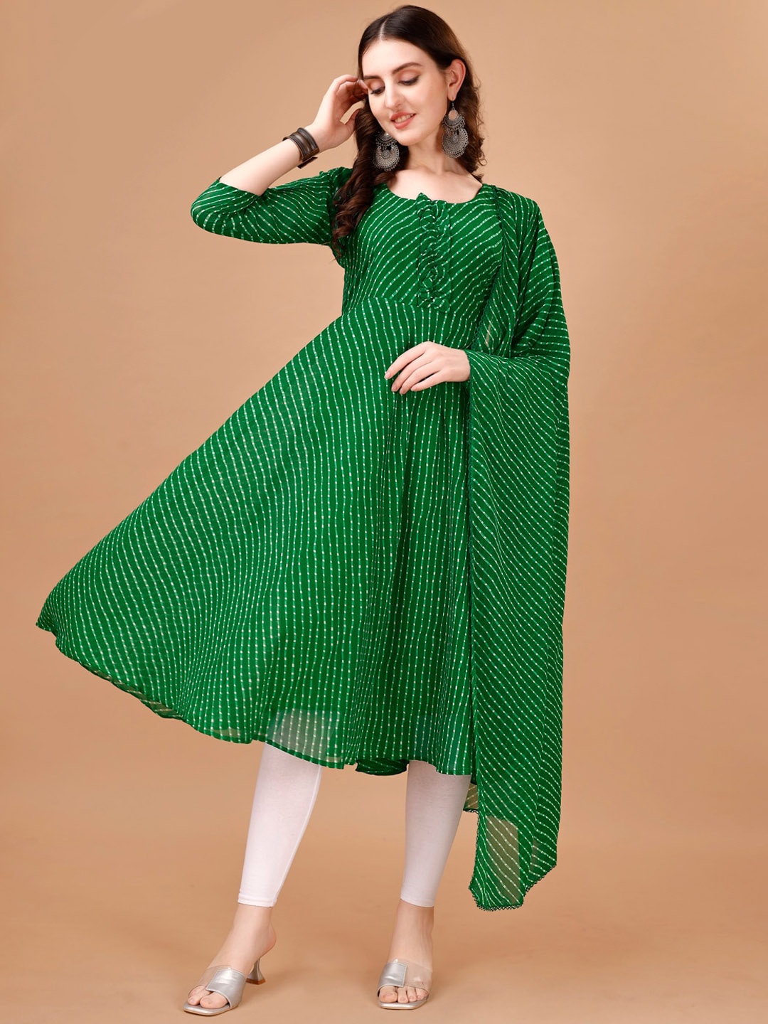 

PMD Fashion Leheriya Printed Georgette Anarkali Kurta, Green