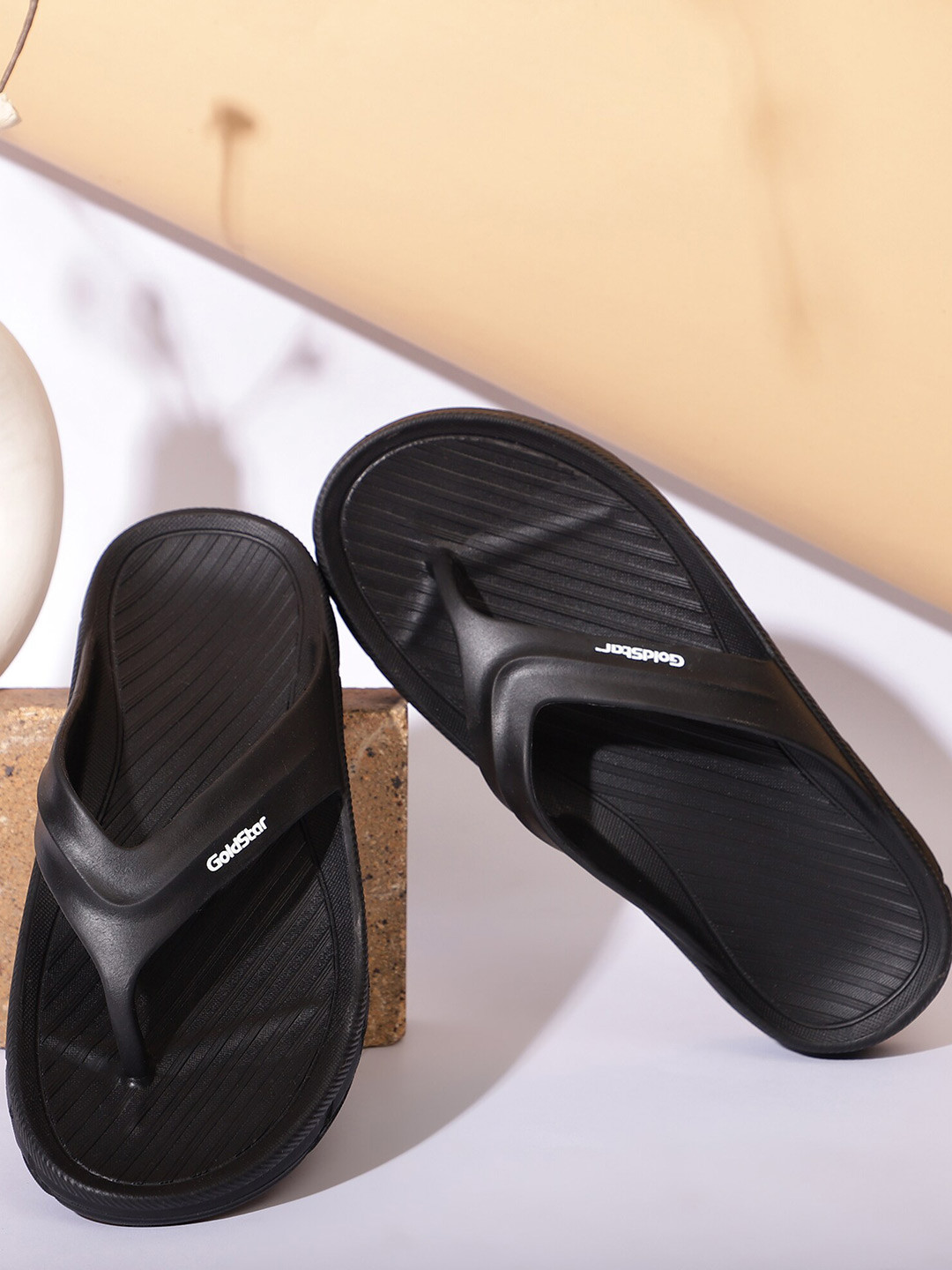 

Goldstar Men Thong Flip-Flops, Black