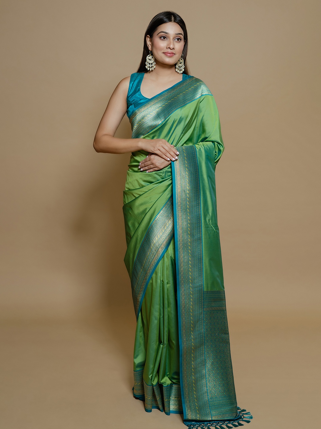 

saree.com Zari Art Silk Saree, Green