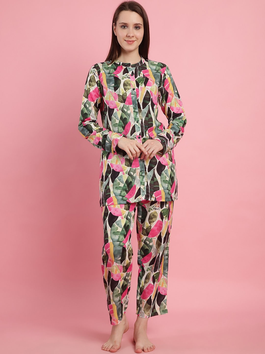 

Shararat Graphic Printed Long Sleeves Night Wear Shirt & Pyjama Set, Green