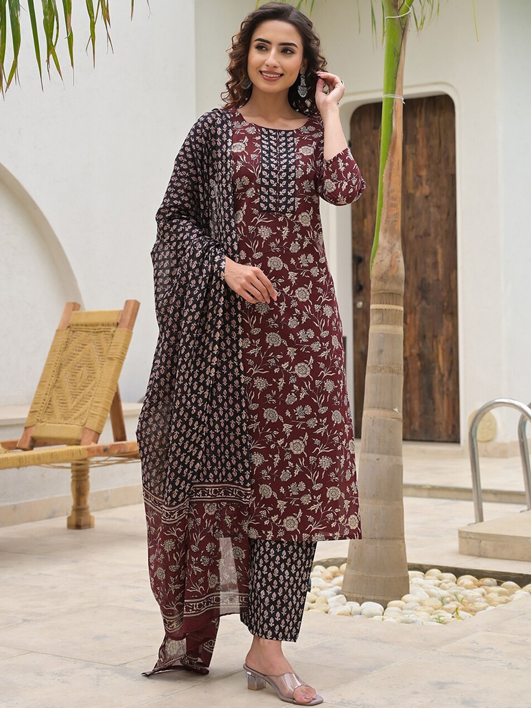 

Yufta Floral Printed Pure Cotton Straight Kurta with Trouser & Dupatta, Maroon