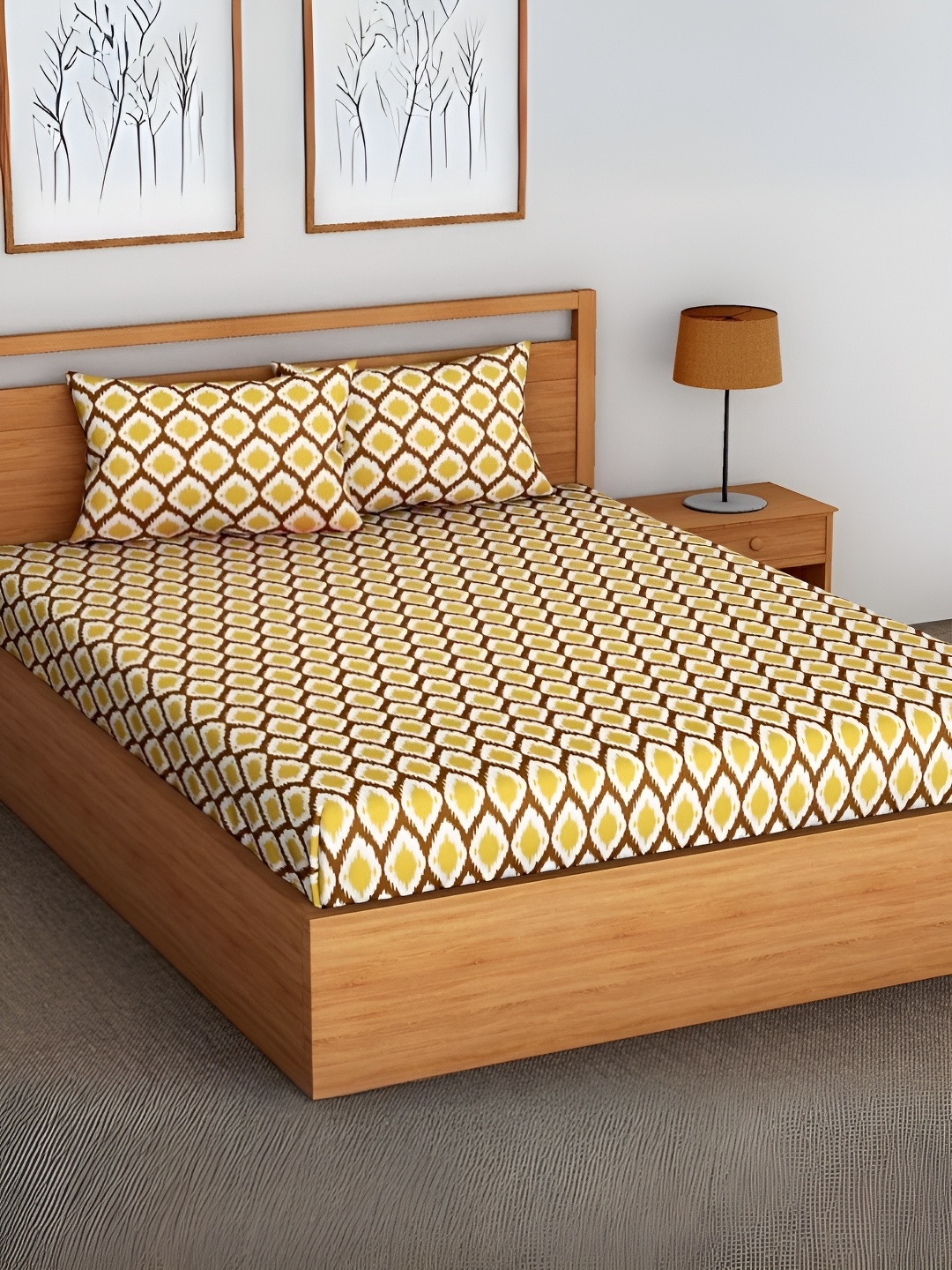

Aurave Mustard & Brown Geometric Cotton 144 TC King Bedsheet with 2 Pillow Covers
