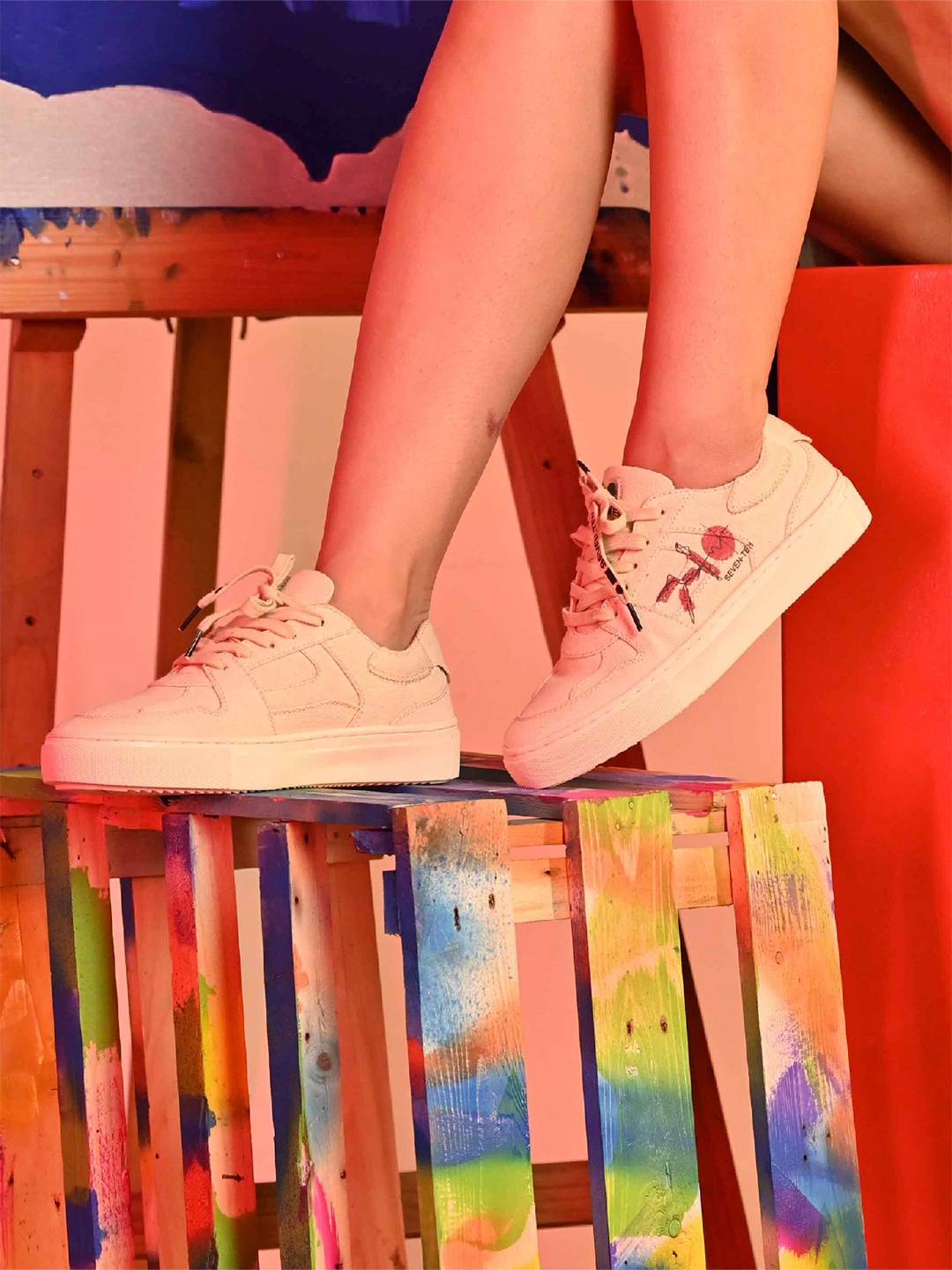 

7-10 Women Printed Sneakers, Beige