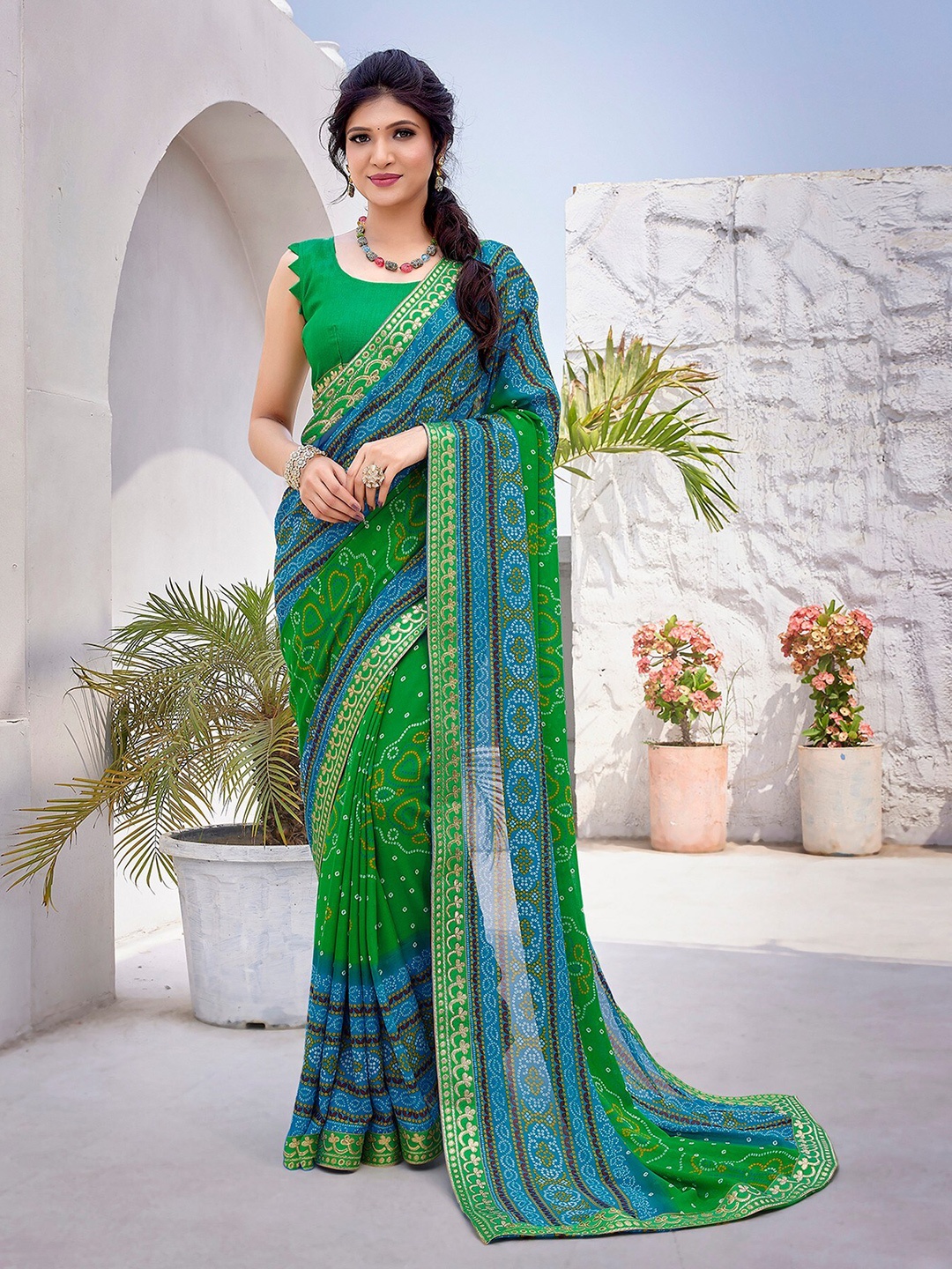 

KALINI Bandhani Printed Saree, Green