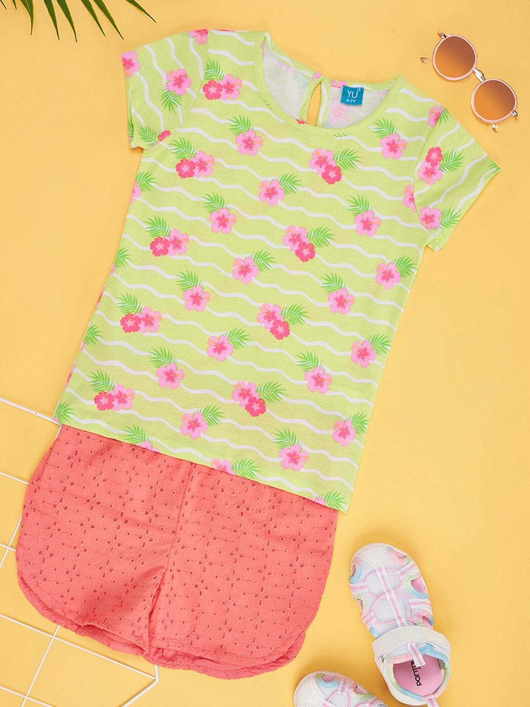 

YU by Pantaloons Girls Printed Top With Shorts, Yellow