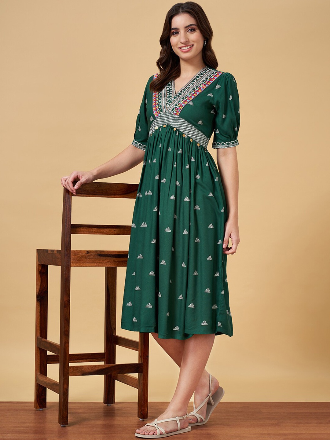 

YU by Pantaloons Geometric Printed Empire Midi Dress, Green