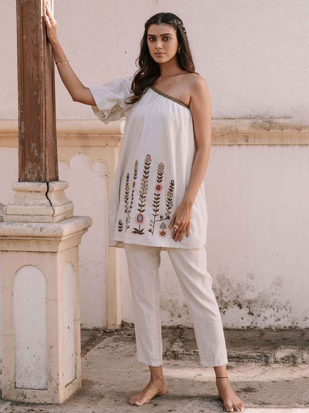 

Stylefables Floral Embroidered One Shoulder Pure Cotton Top & Trousers, Off white