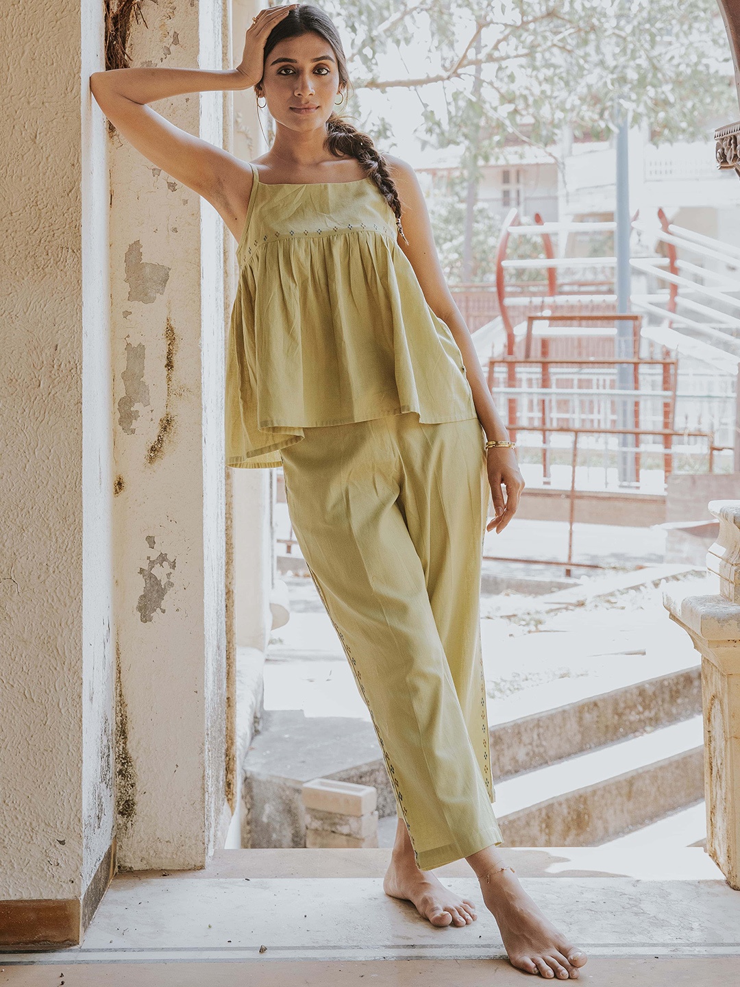 

Stylefables Shoulder Straps Pure Cotton Top & Trouser, Olive