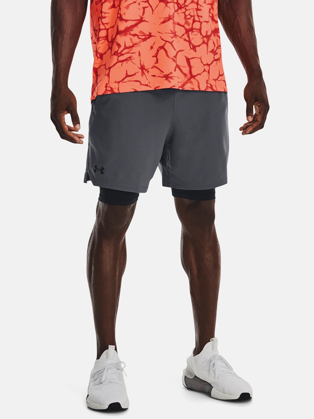

UNDER ARMOUR Men UA Vanish Woven 2in1 Training or Gym Sports Shorts, Grey