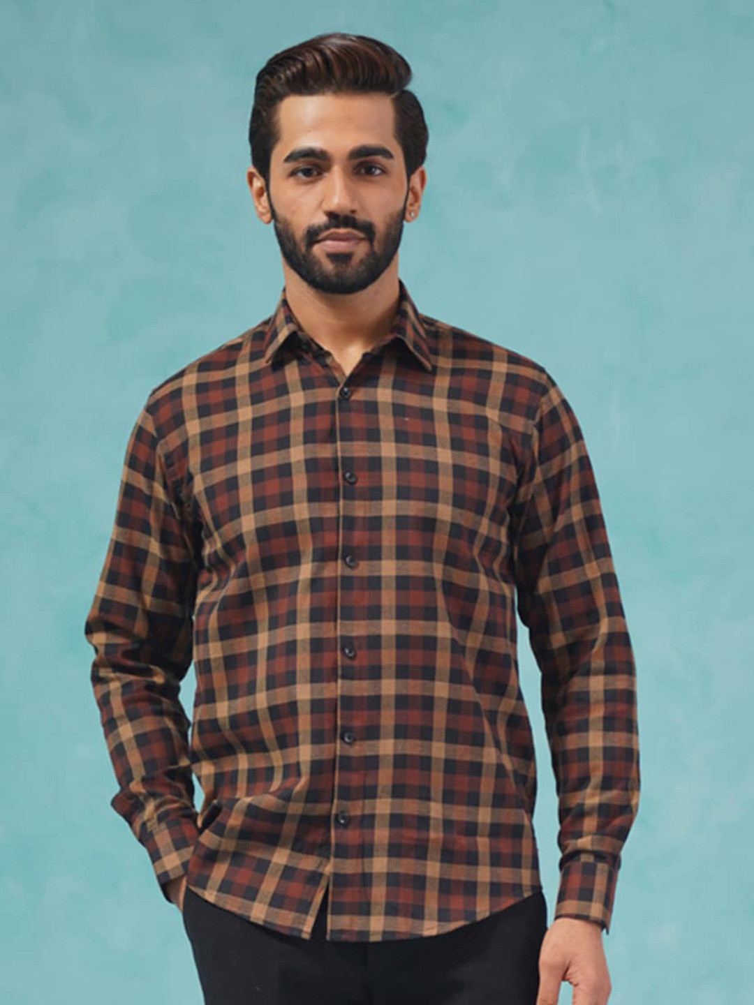 

Indian Needle Classic Checked Pure Cotton Casual Shirt, Brown