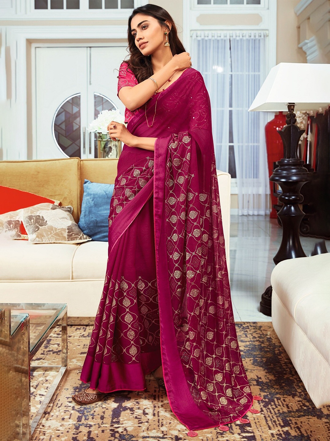 

Mitera Magenta Ethnic Motifs Printed Saree