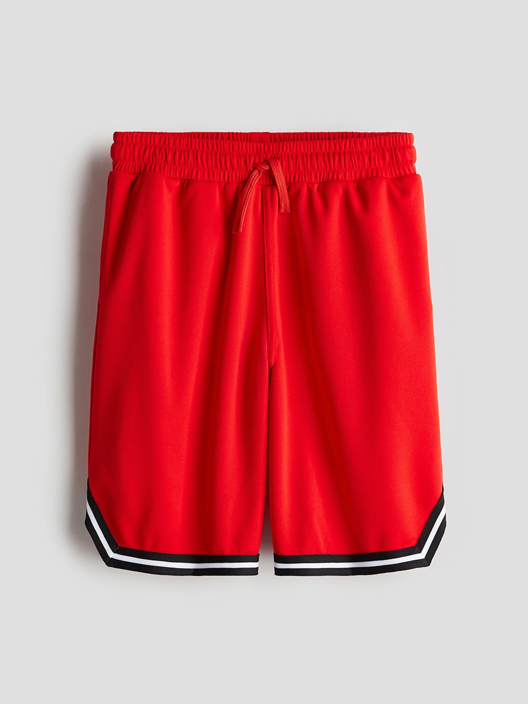 

H&M Boys Mesh Basketball Shorts, Red