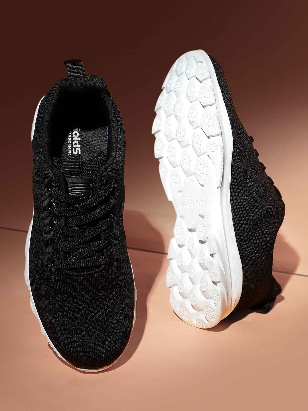 

Goldstar Women Mesh Walking Shoes, Black
