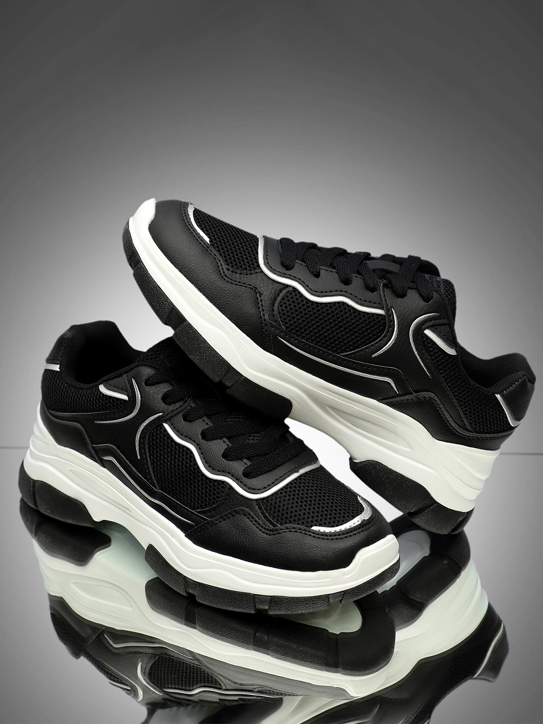 

Goldstar Women Mesh Running Shoes, Black