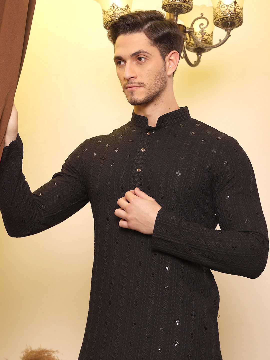 

House of Pataudi Embroidered Straight Kurta, Black
