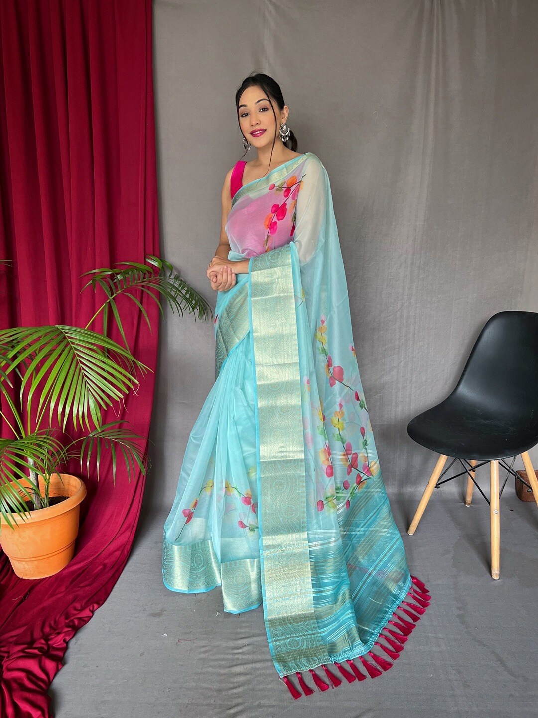 

SGF11 Floral Printed Jaali Silk Cotton Jamdani Saree, Blue