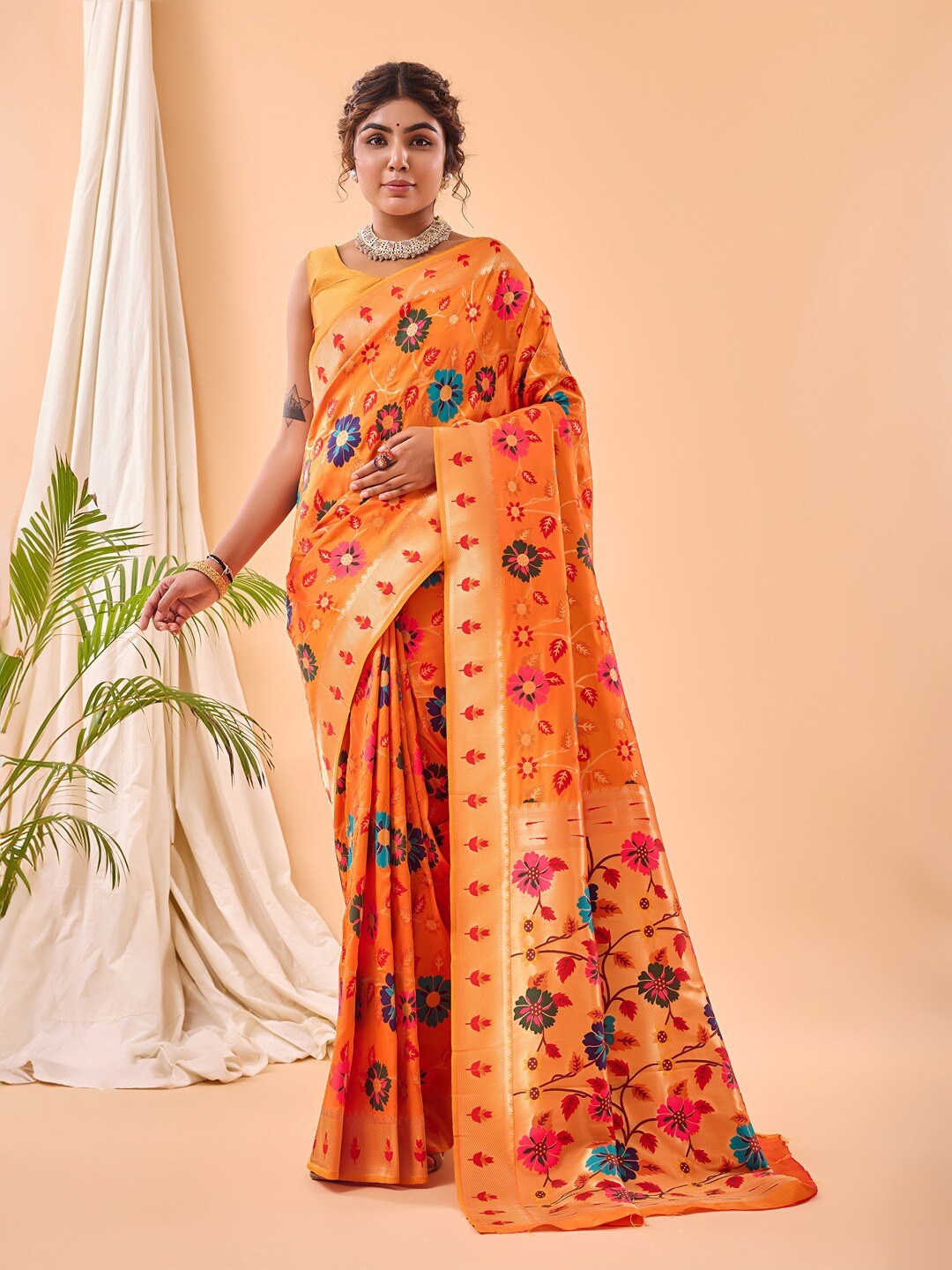 

SGF11 Woven Design Zari Heavy Work Kanjeevaram Silk Saree, Orange