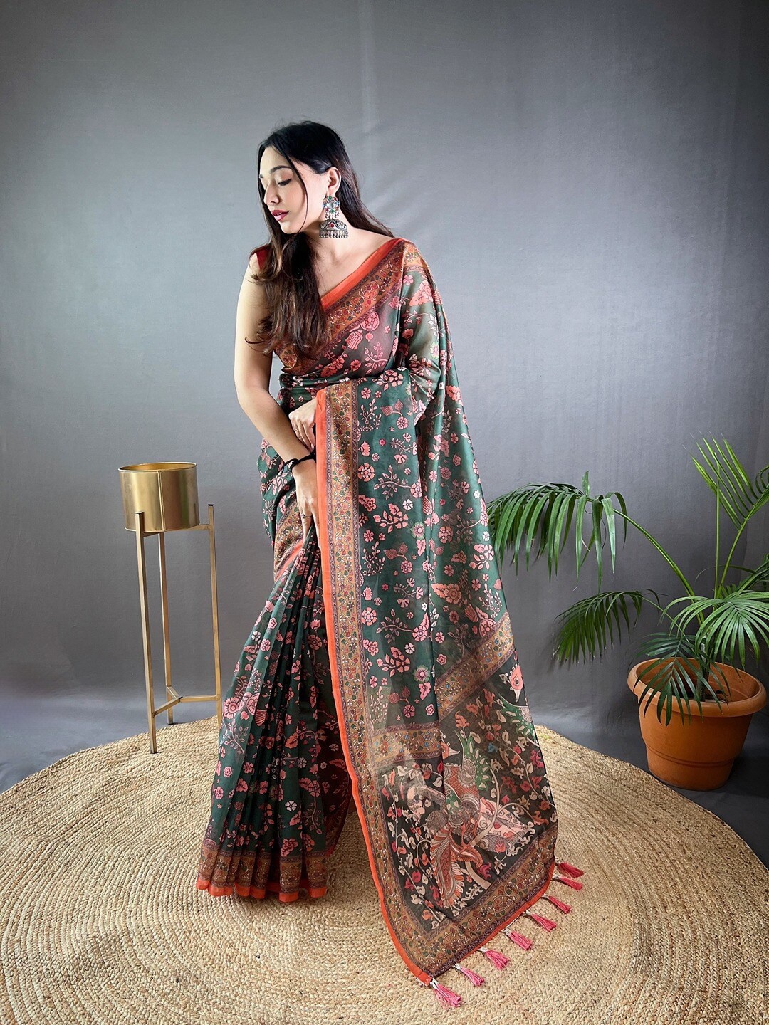 

SGF11 Kalamkari Printed Silk Cotton Chanderi Saree, Green