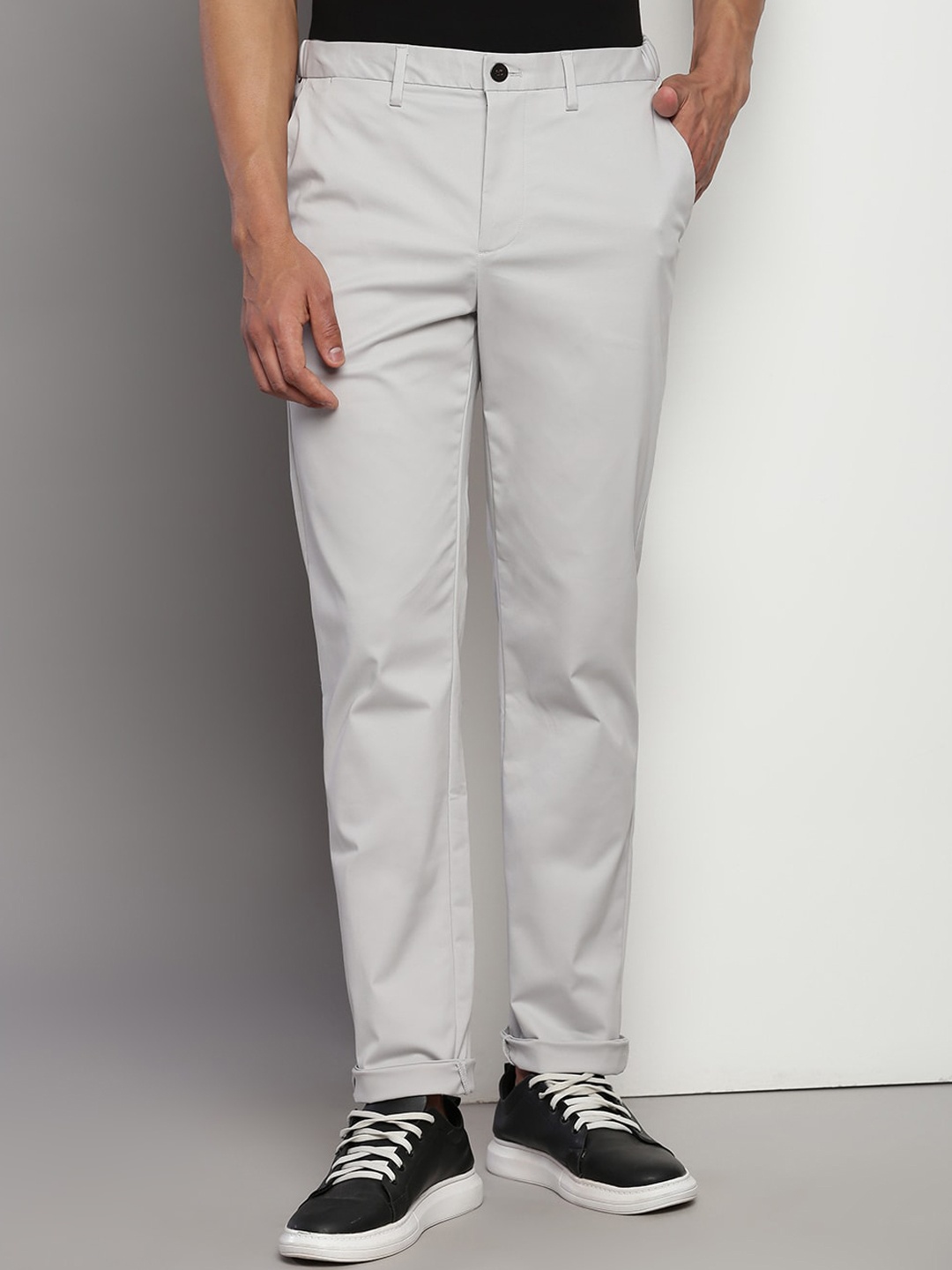 

Tommy Hilfiger Men Mid-Rise Chinos Trousers, Grey