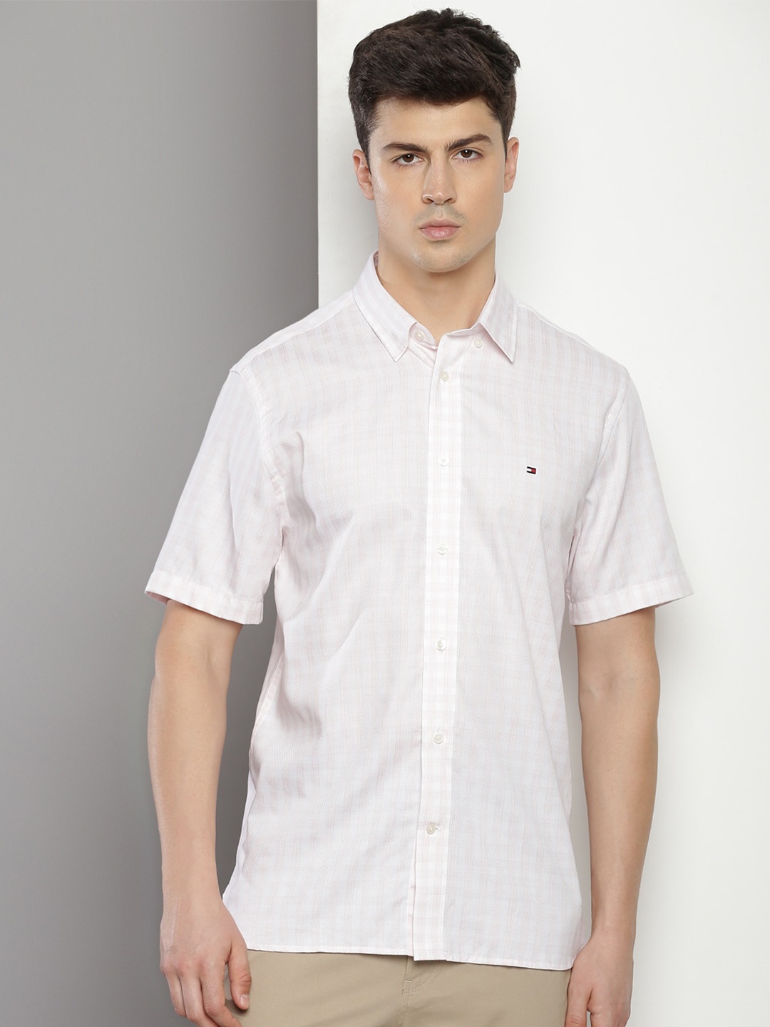 

Tommy Hilfiger Grid Tattersall Checked Pure Cotton Casual Shirt, Pink